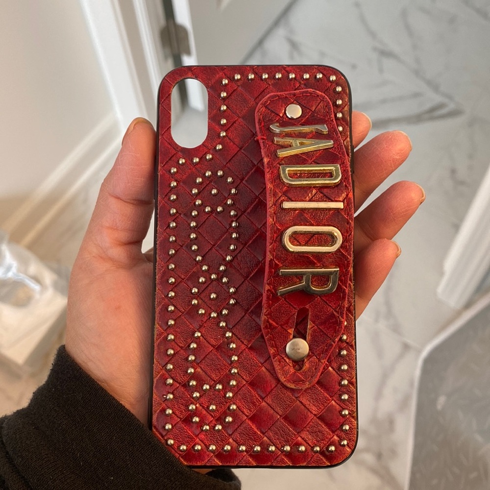 Barely used Jadior iphone case, fits Iphone 11pro but covers the 3rd camera